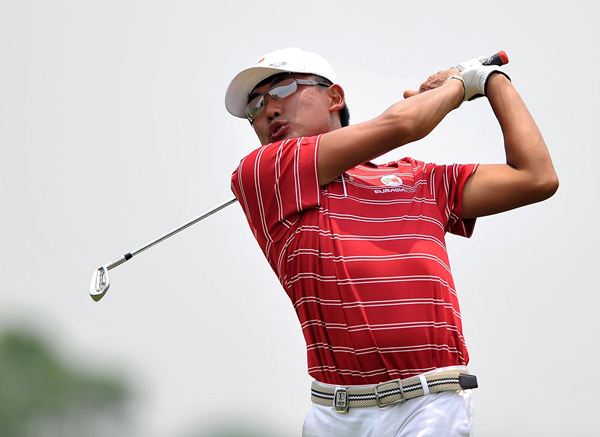 Nicholas aims for upset win over Jimenez