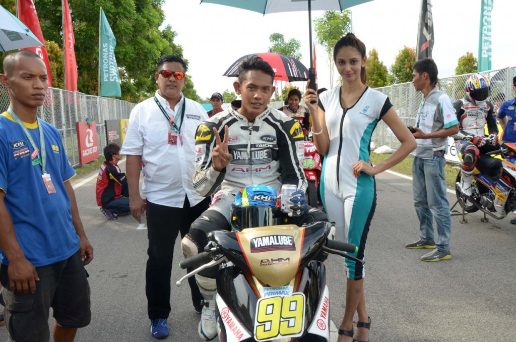 Haiekal Akmal Zakaria on the CP130 starting grid