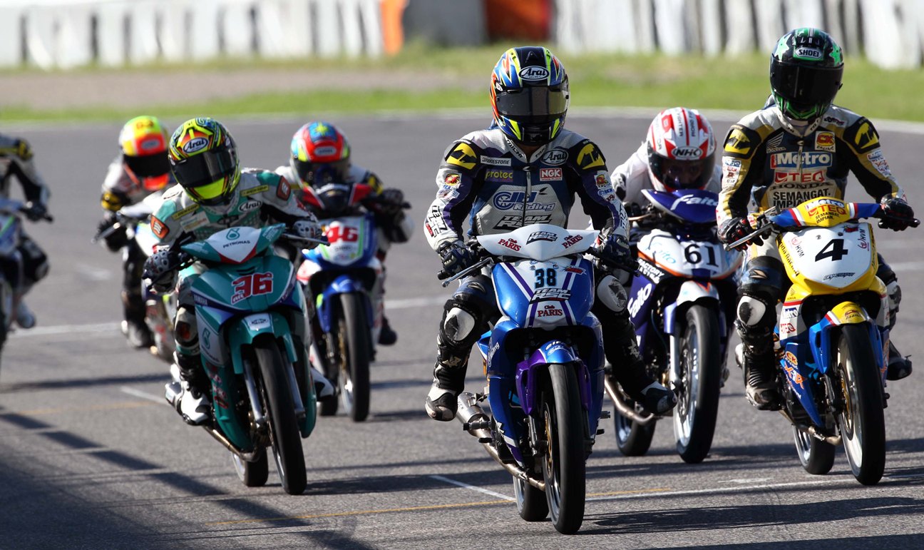 Kazuki Masaki 38 won Race 2 of the Underbone 130cc