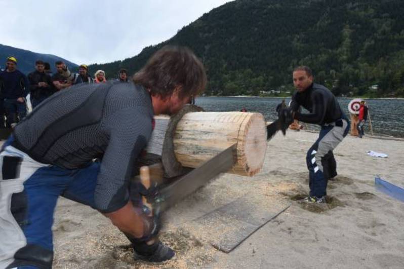 GS Trophy enters second half, Team CEEU strengthen lead