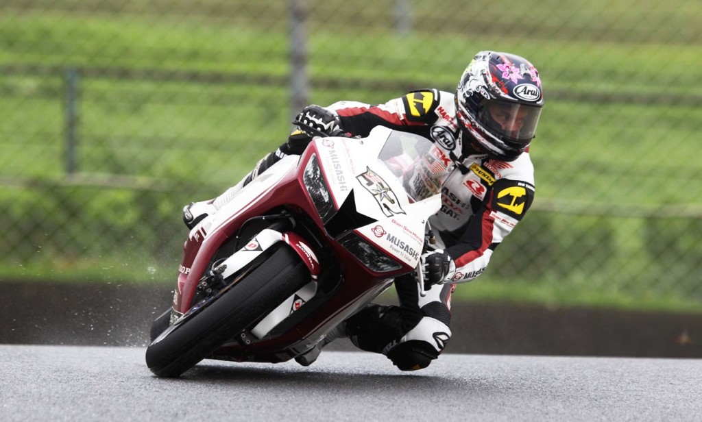 Rain-master Zamri Baba during the SuperSports 600cc qualifying at the Autopolis Circuit, Japan
