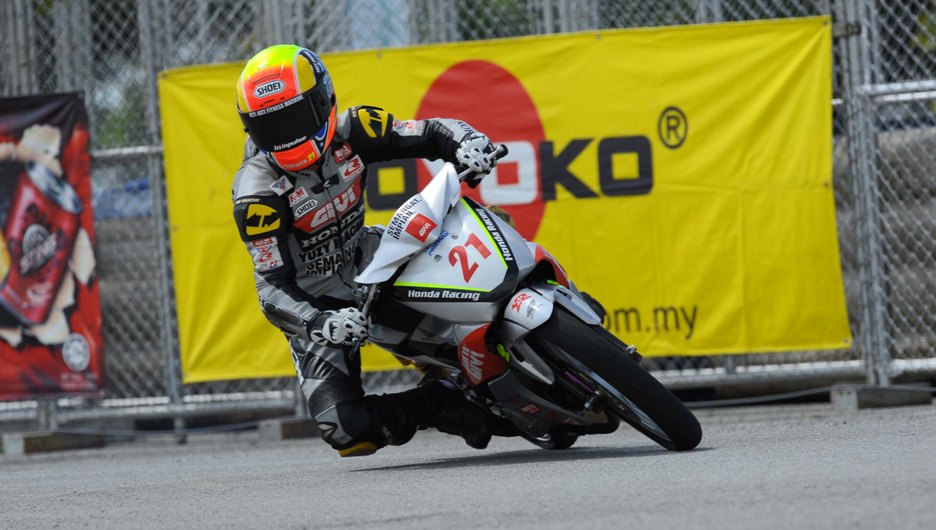 Zaqhwan quickest in rain hit practice