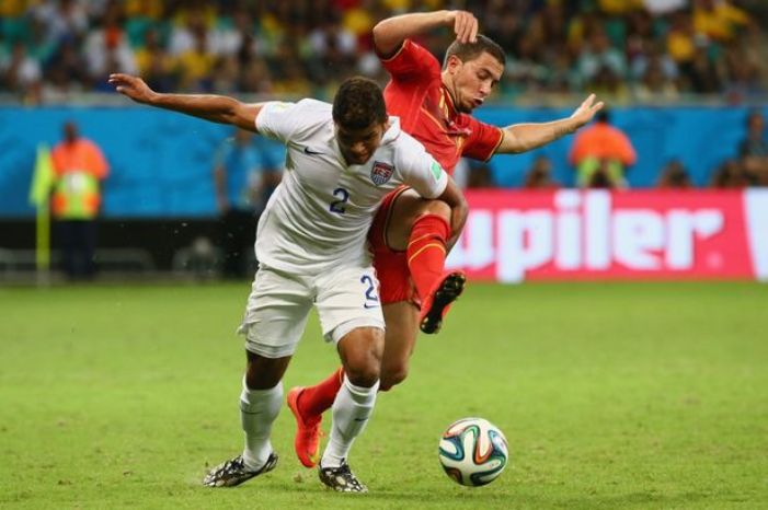American defender Yedlin to join Spurs in January