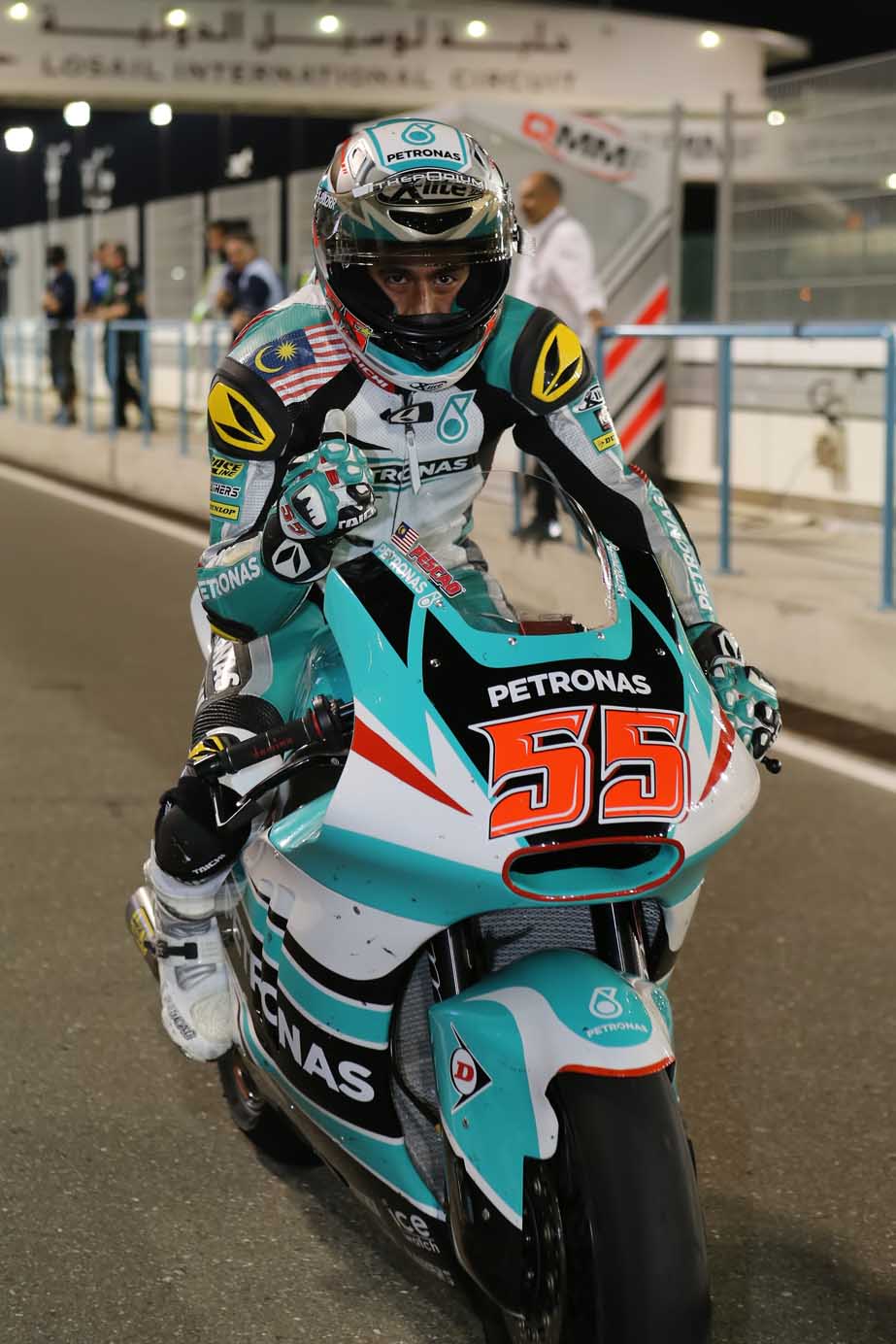 Hafizh Syahrin enjoyed a competitive start to the 2016 season onboard his Kalex as he overcame a challenging 20-lap Moto2 race and a numb hand to finish fourth, hauling 13 precious points at the Qatar Grand Prix on Sunday.
