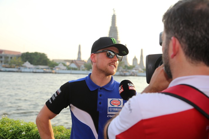 Alex Lowes closes opening day at Jerez on top