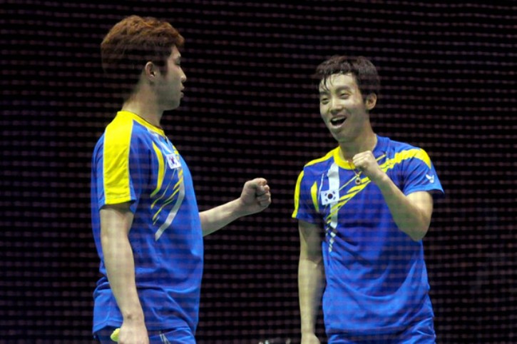 China win women’s doubles and Korea the men’s doubles