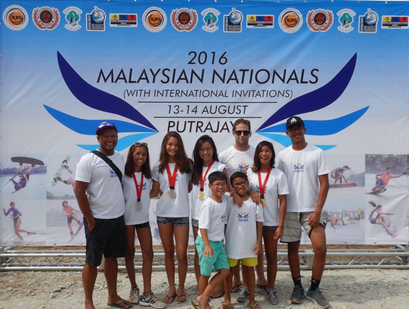 _2016-08-14 15.44.41_very young team malaysia & coaches marian & fisal
