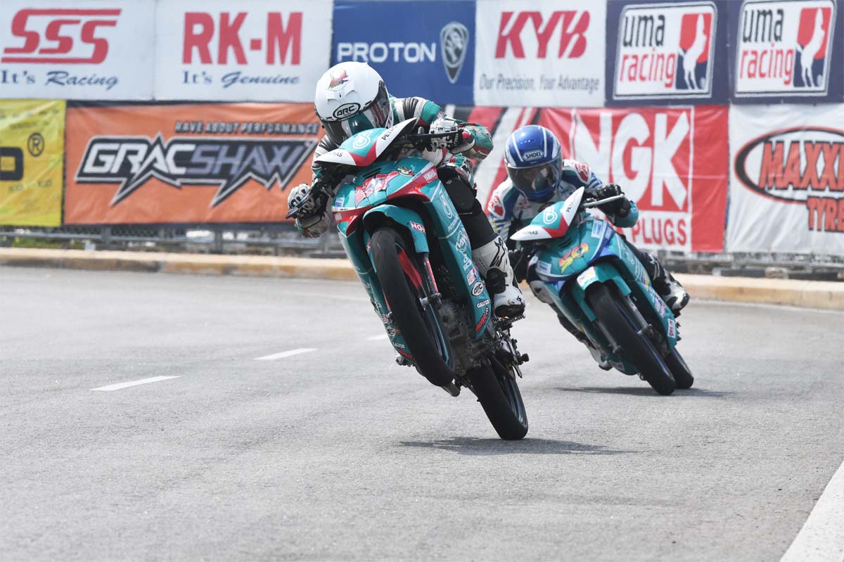 Kasma Daniel Kasmayuddin #27 of team PETRONAS Yamaha Maju Motor logged the fastest laptime.