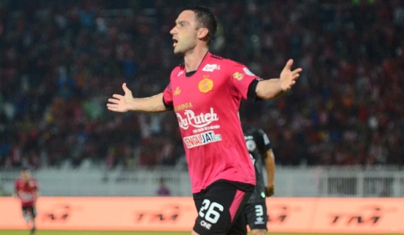 Kelantan lonjak ke tangga keempat