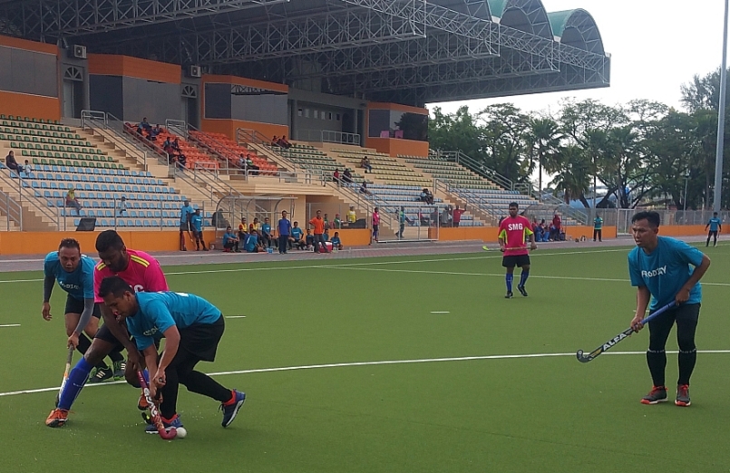 Ten-man Goodwood lose to IRHC; SJI Warriors go on winning streak