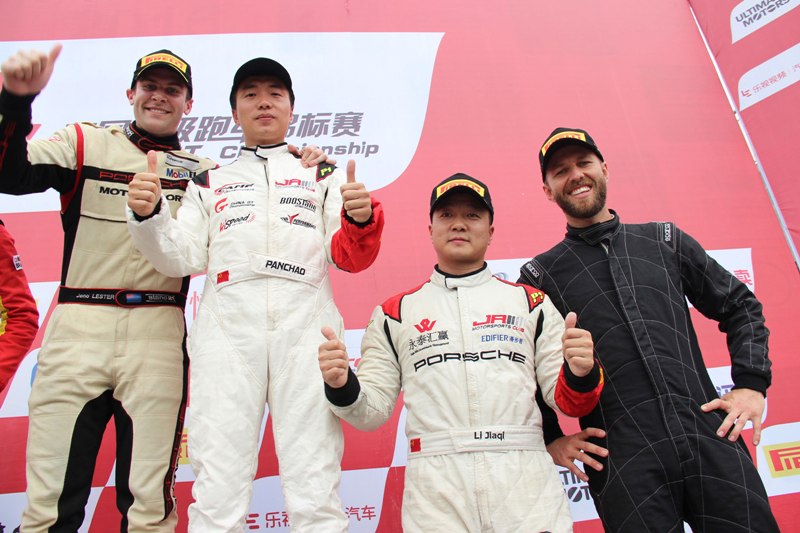 Jono-Lester-ChinaGT-podium