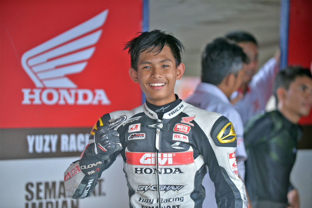 2016 PETRONAS AAM Malaysian Cub Prix Championship Round 9 Jempol - Azroy Hakeem Anuar