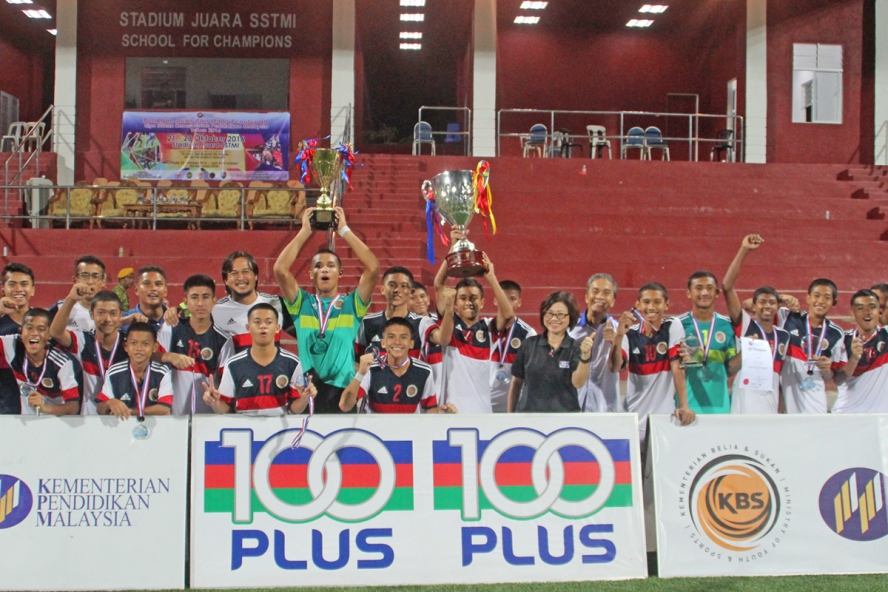 Piala KPM B14 milik SSBJ