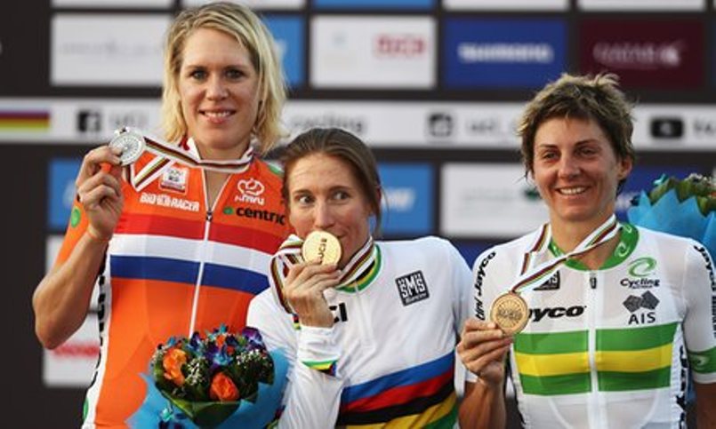 neben-won-womens-time-trial-title