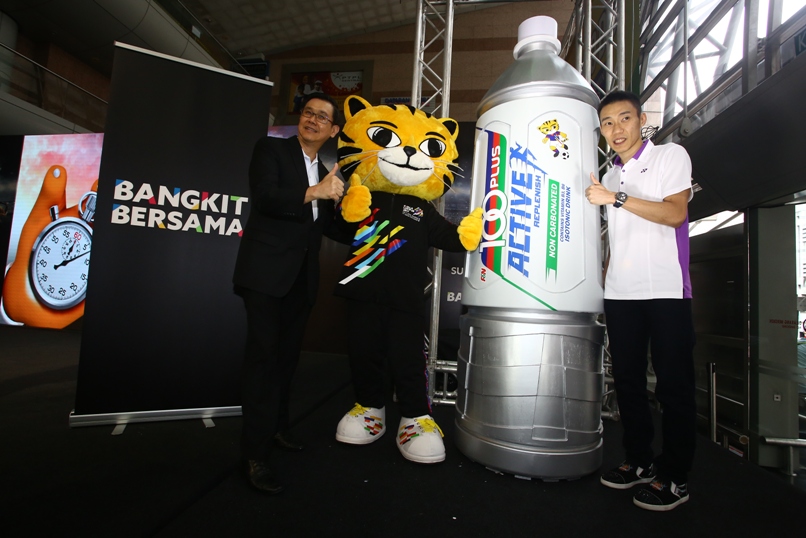 Khairy launches 100PLUS Active in conjunction with KL2017