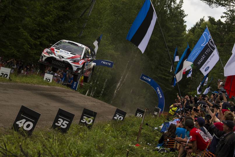 Lappi closes on maiden win
