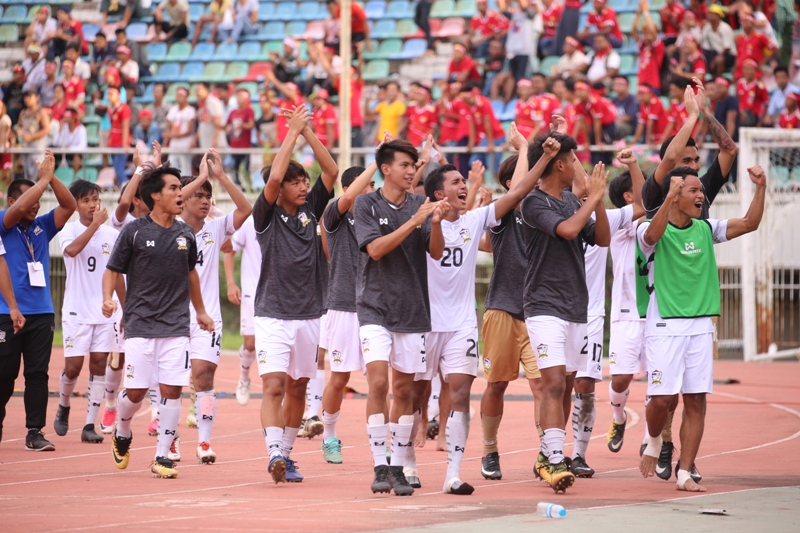 AFF U18: Thailand win penalty shootout to make final