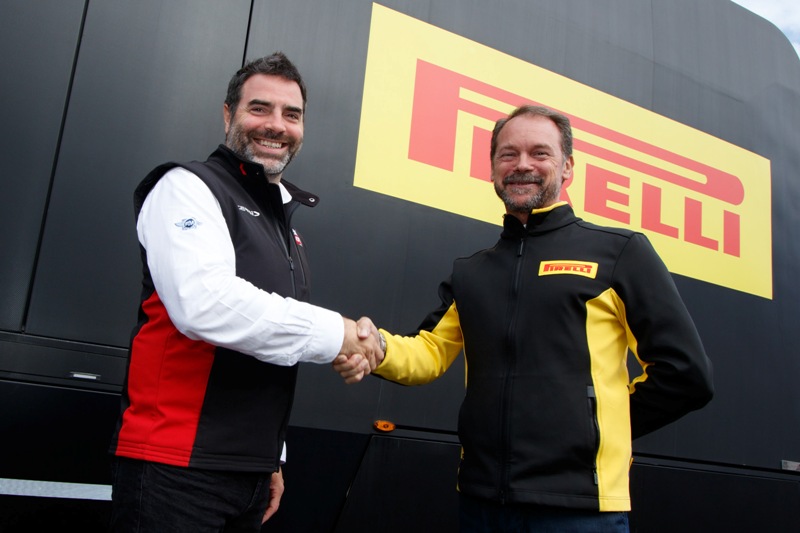 Pirelli as official tyre supplier for MOTUL FIM World SBK