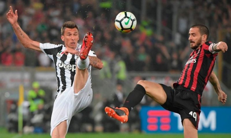 Juventus on brink of fourth straight double after Cup final romp