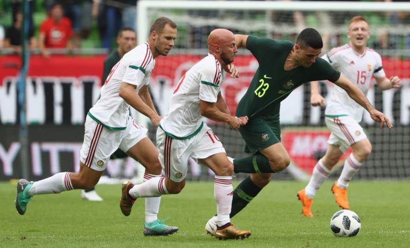 Arzani fires first goal as Caltex Socceroos top Hungary
