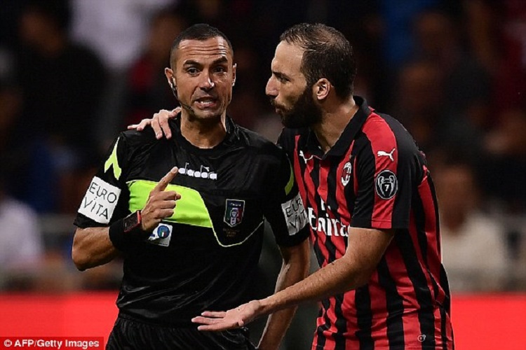 Higuain not bitter despite Juve trading up with Ronaldo