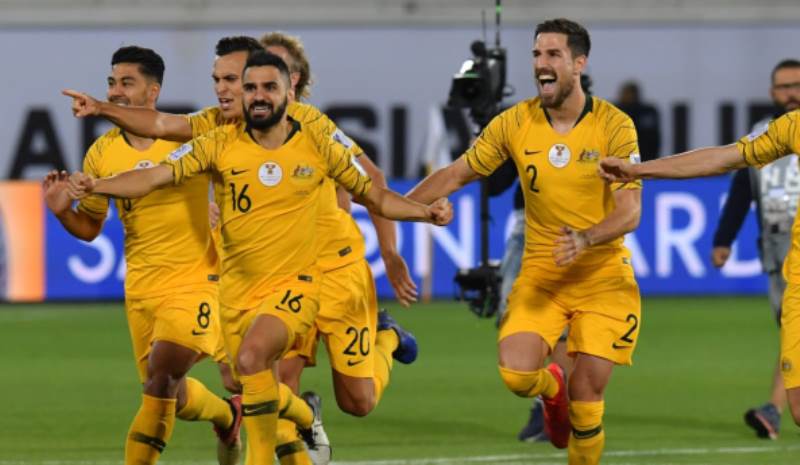 Ryan puts Australia in quarterfinals