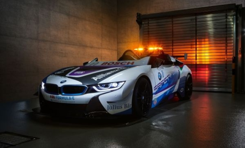 “Official Vehicle Partner” BMW i presents new Formula E Safety Car