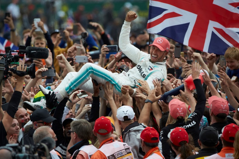 Mercedes-AMG Petronas Motorsport take a 1-2 victory at Silverstone